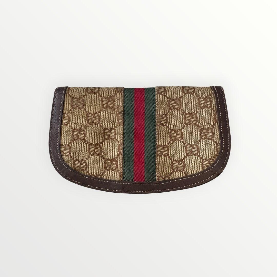 GUCCI GG CLUTCH WALLET