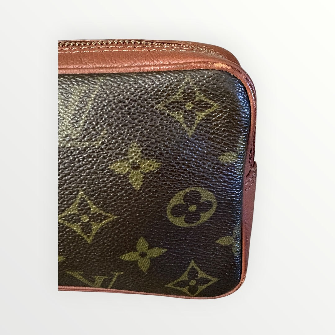 LOUIS VUITTON MARLY DRAGONNE PM WRISTLET