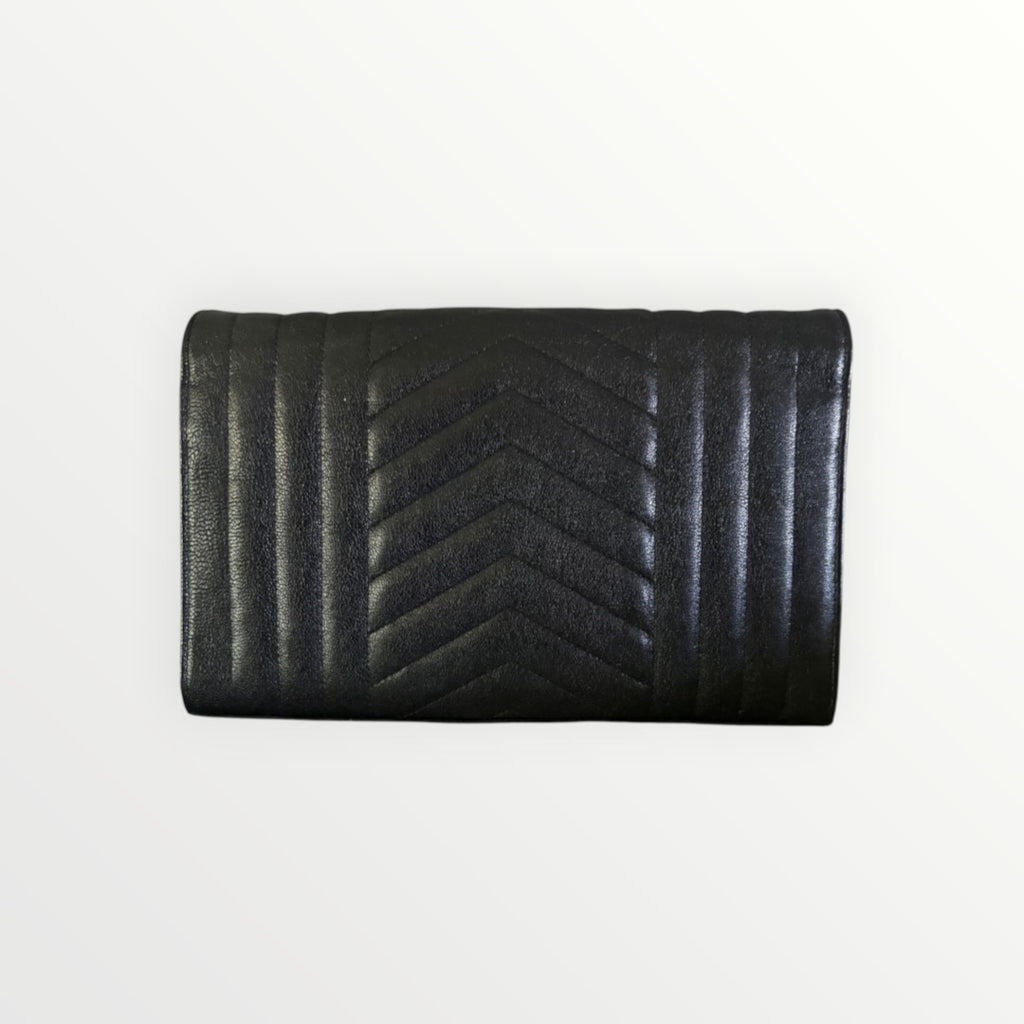 SAINT LAURENT MONOGRAM QUILTED ENVELOPE CHAIN CLUTCH