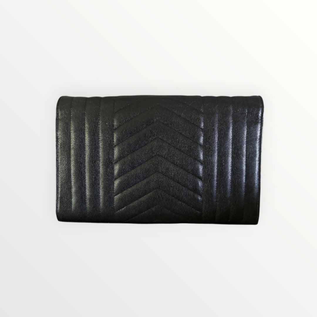 SAINT LAURENT MONOGRAM QUILTED ENVELOPE CHAIN CLUTCH