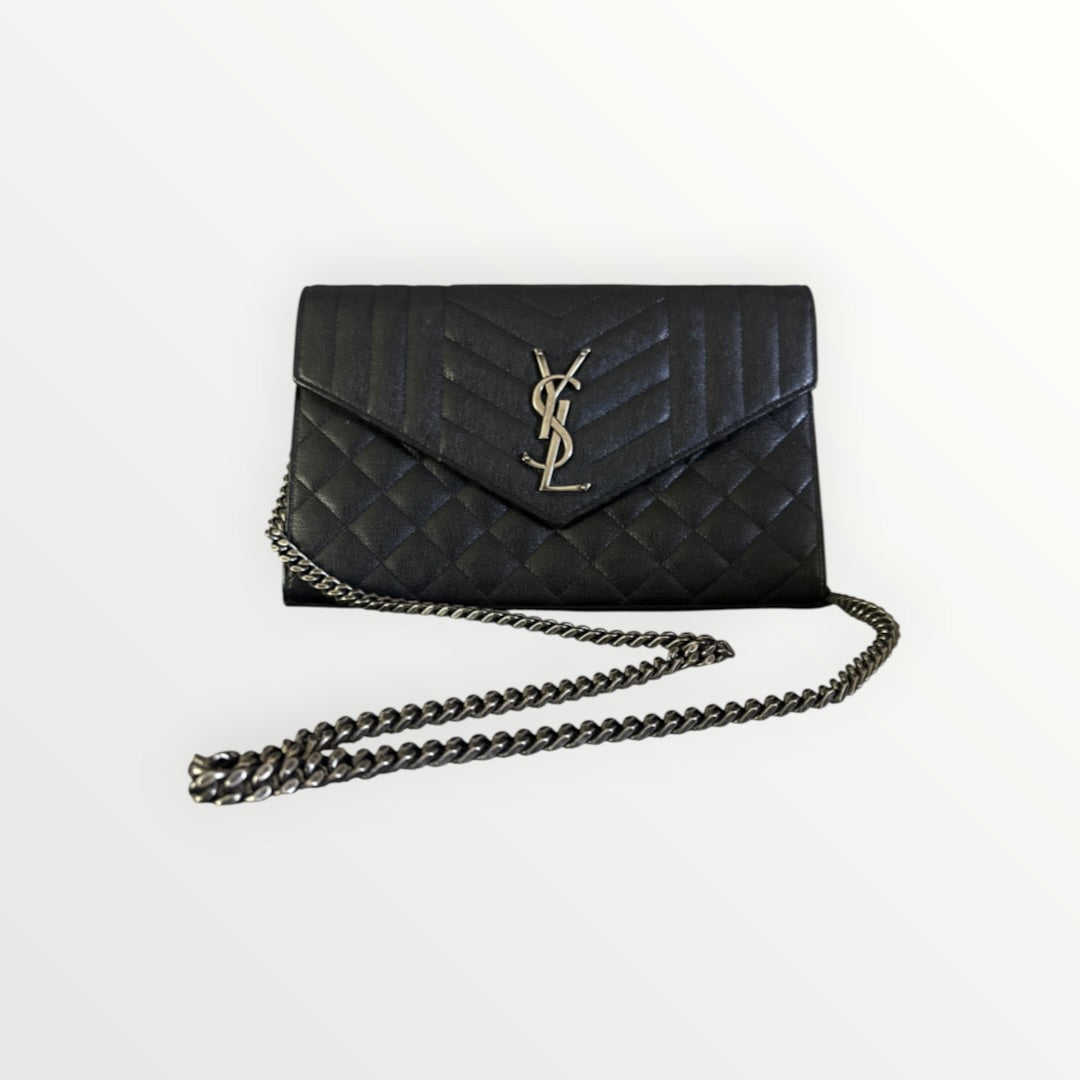 SAINT LAURENT MONOGRAM QUILTED ENVELOPE CHAIN CLUTCH