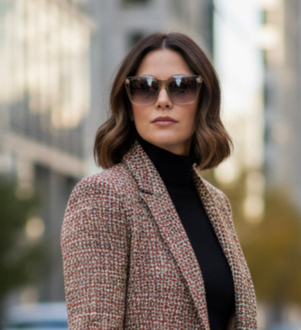 LOVE MOSCHINO SQUARE SUNGLASSES