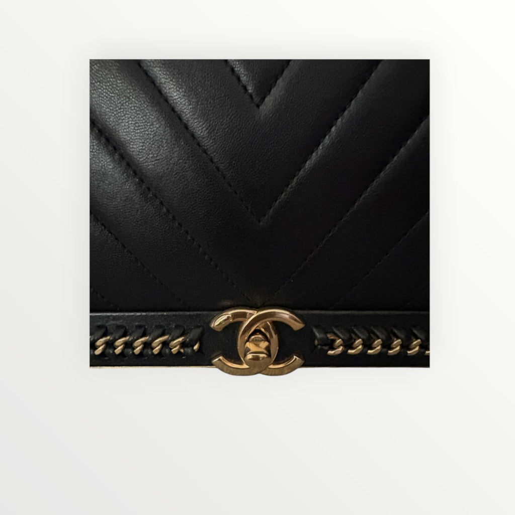 CHANEL CHEVRON QUILTED TOP HANDLE FLAP BAG
