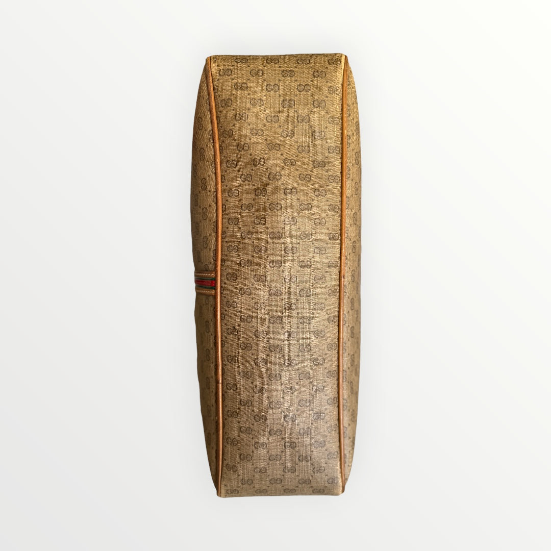 GUCCI GG SUPREME SHERRY LINE SHOULDER BAG