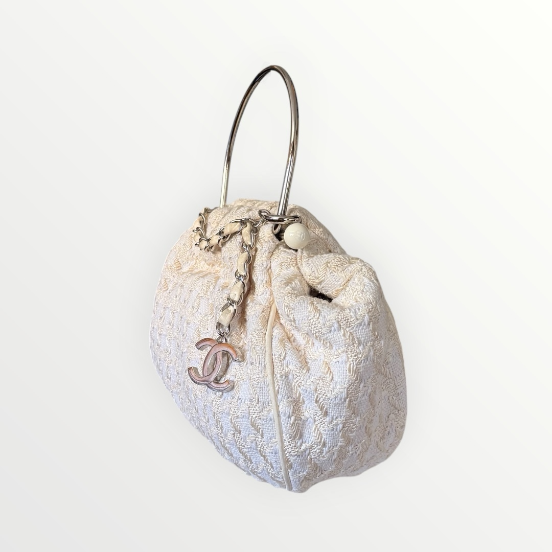 CHANEL TWEED BOUCLE KNITTING BAG
