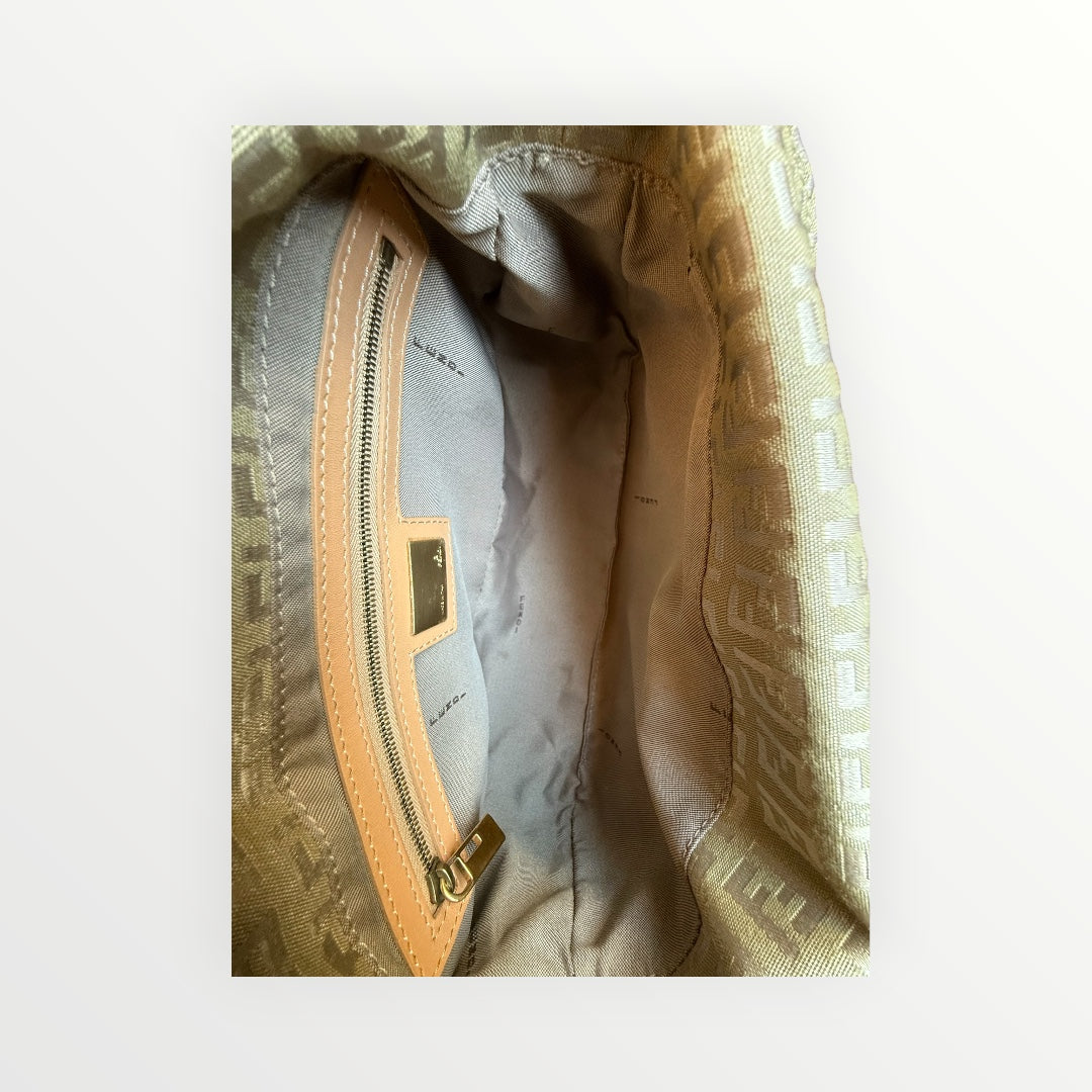 FENDI ZUCCHINO DOUBLE FLAP BAGUETTE BAG
