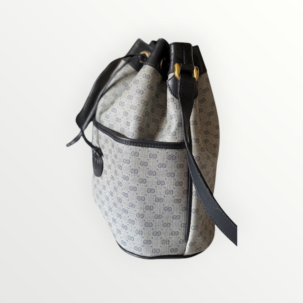 GUCCI MICRO GG MONOGRAM CANVAS DRAWSTRING BUCKET BAG