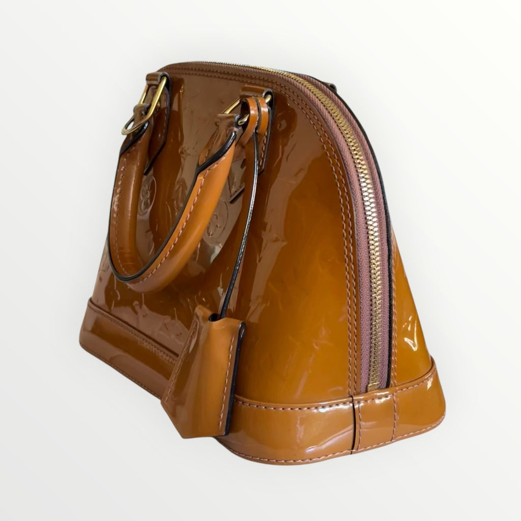 LOUIS VUITTON ALMA BB MONOGRAM VERNIS