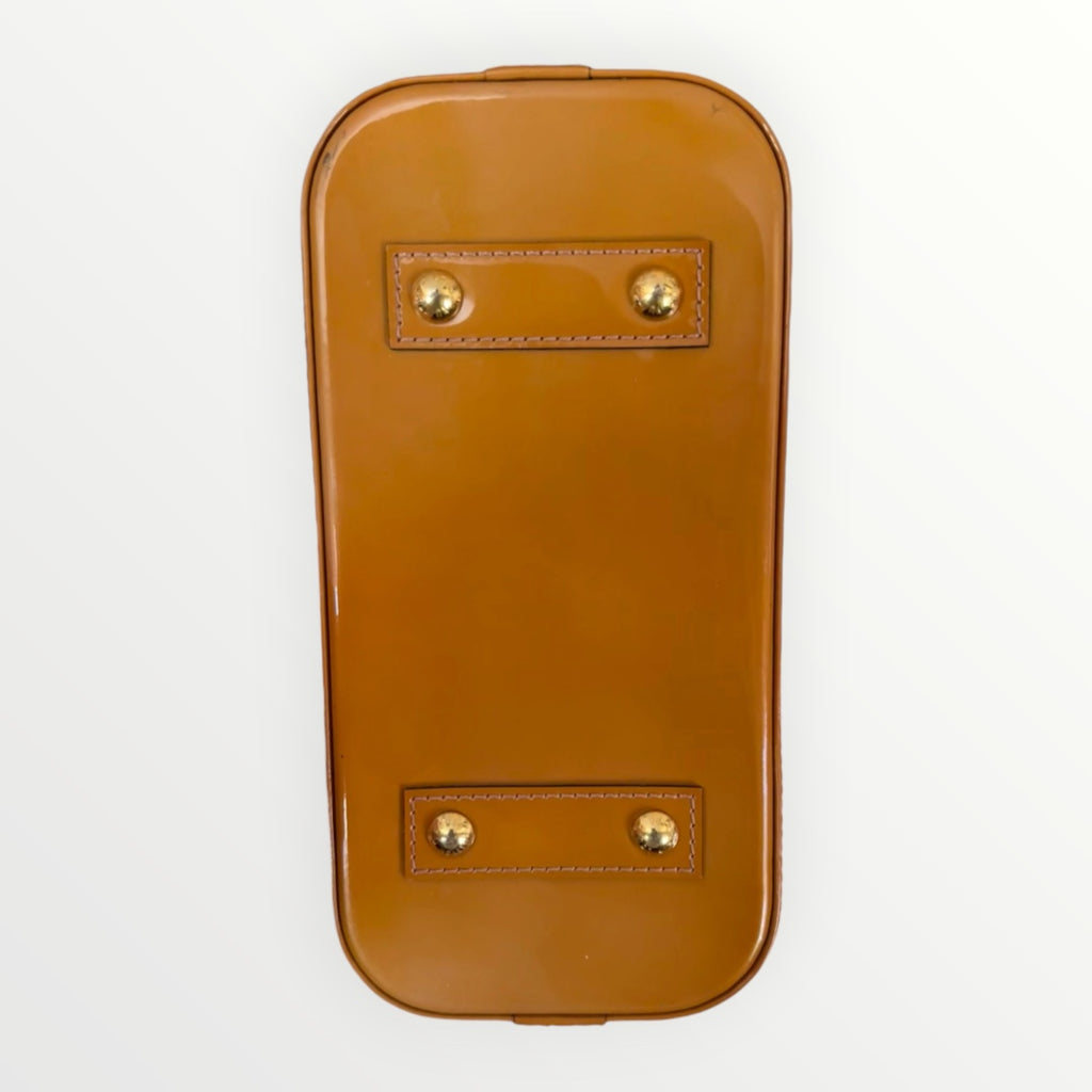 LOUIS VUITTON ALMA BB MONOGRAM VERNIS